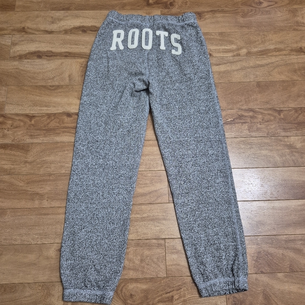 Roots Kids Cozy Signature Salt & Pepper Fleece Sweatpants – Size 10 - Picture 6 of 6